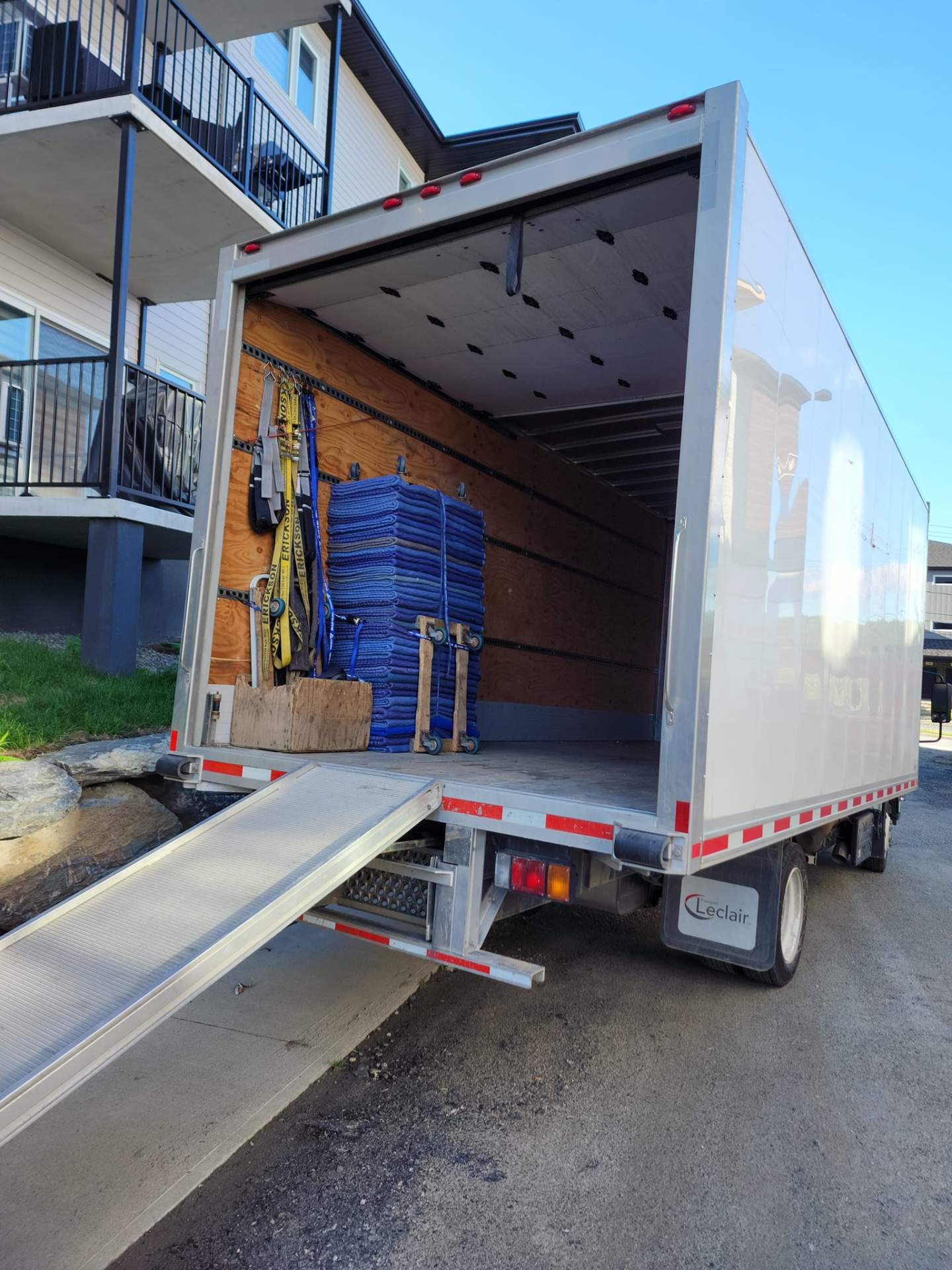 Service de livraison professionnel Sherbrooke